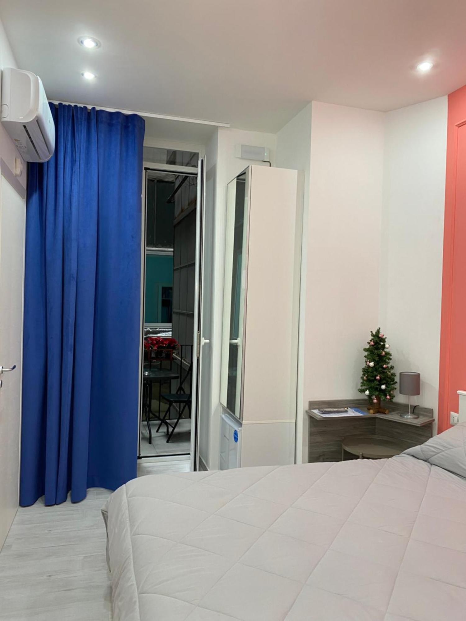 Sogni Di Chiaia Bed & Breakfast Naples Exterior photo